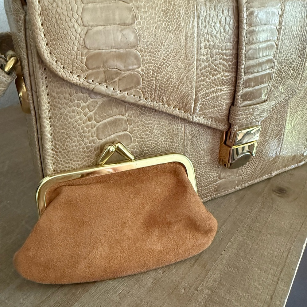 Vintage Corbeau Curio Beige Reptile-Embossed Leather Crossbody Bag - Picture 6 of 14